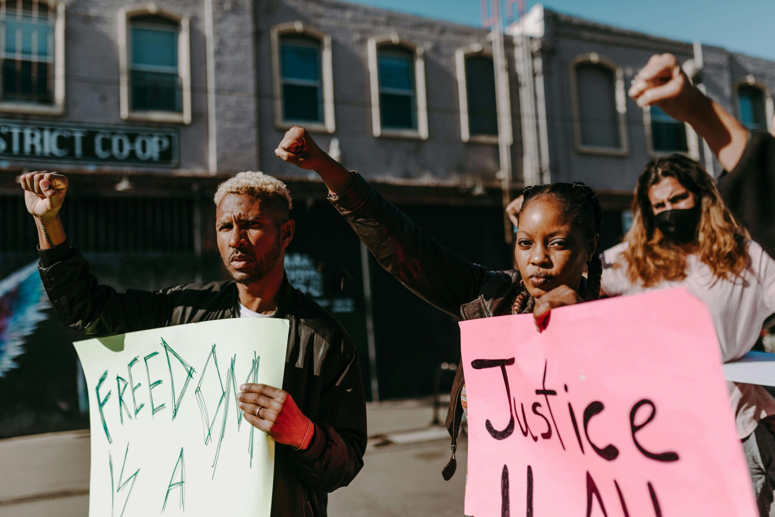 Algorithmic Epistemic Injustice