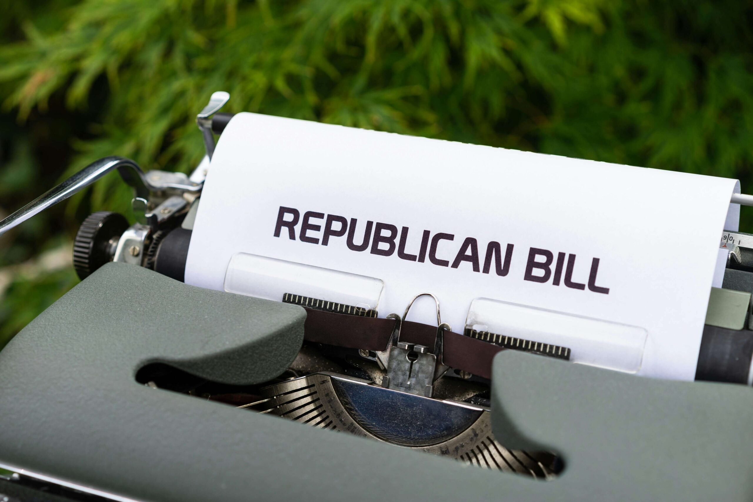 Republican Party Evolution AI vs HI