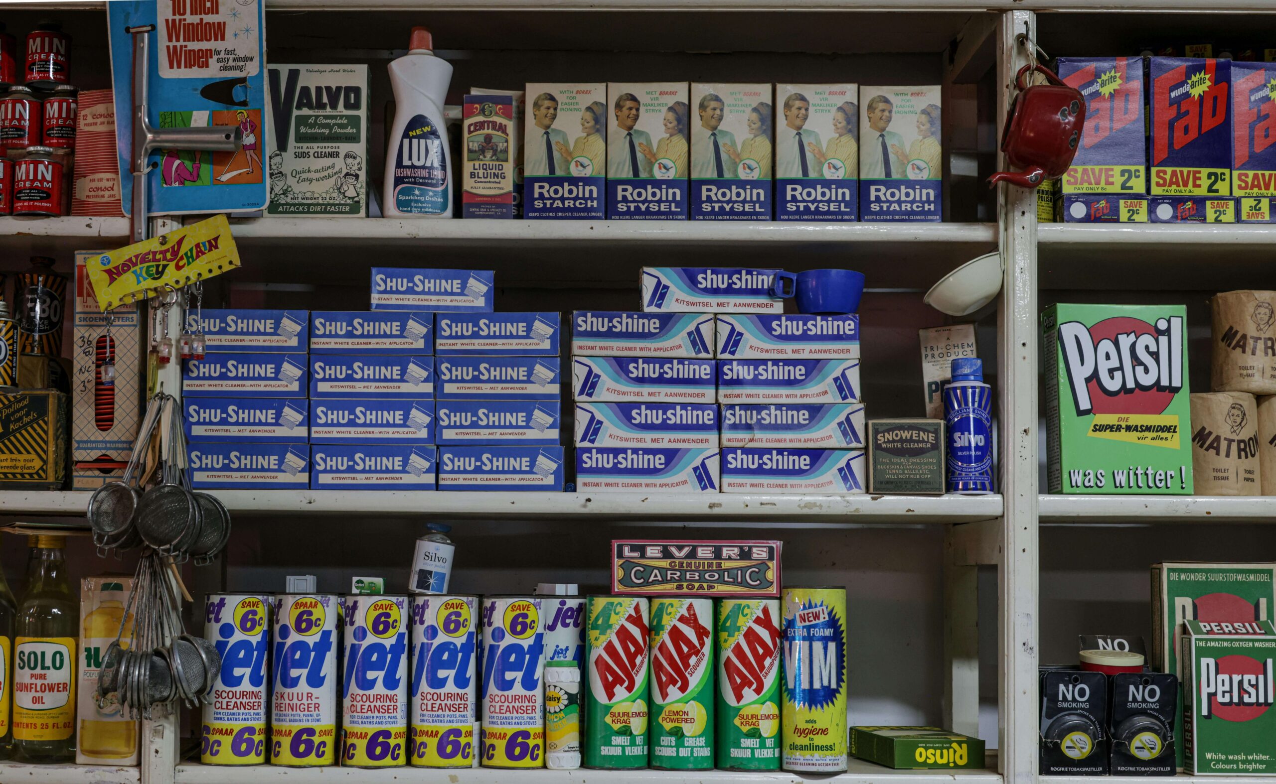 Nostalgic Marketing in Brand Resurrection